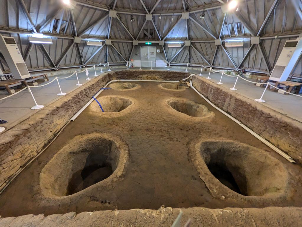 大型掘立柱建物跡